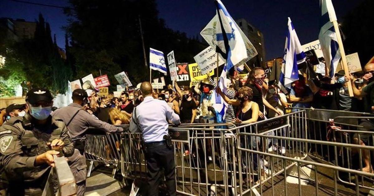 احتجاجات تل أبيب تربك حركة الطائرات في إسرائيل