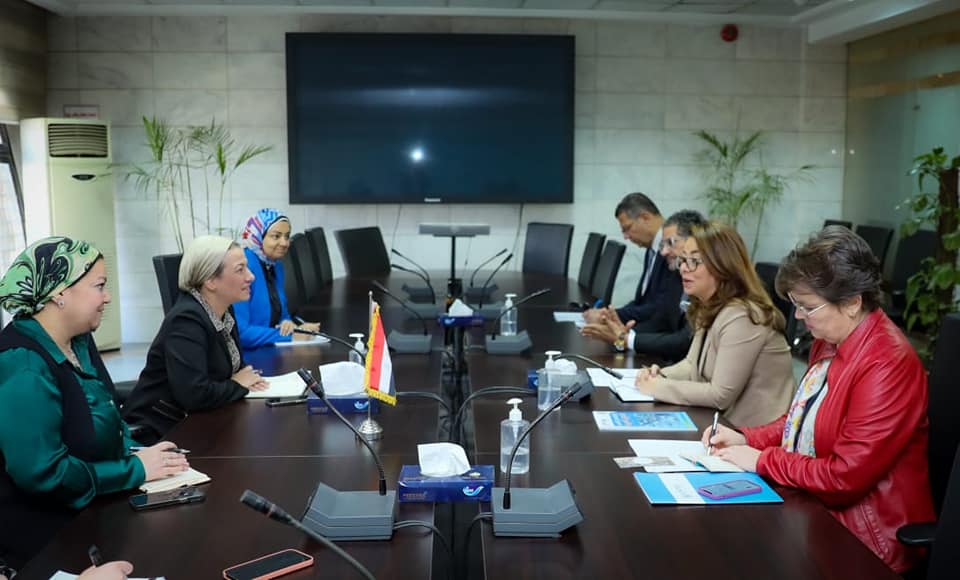 وزيرة البيئة تناقش نتائج مؤتمر المناخ COP27 وتضع خارطة الطريق لمؤتمر المناخ القادم COP28