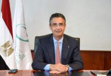 الدكتور شريف فاروق