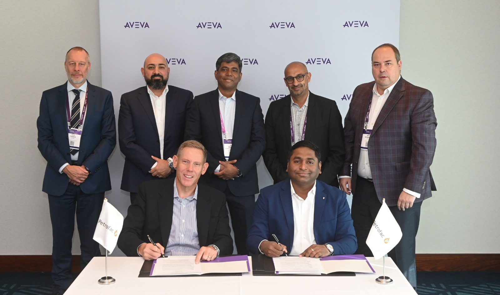 أڤيڤا وبتروفاك توقعان مذكرة تفاهم لتسريع المبادرات الرقمية في قطاع الطاقة