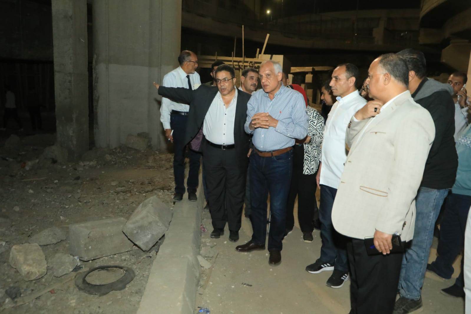 محافظ الجيزة يتفقد مواقف السرافيس