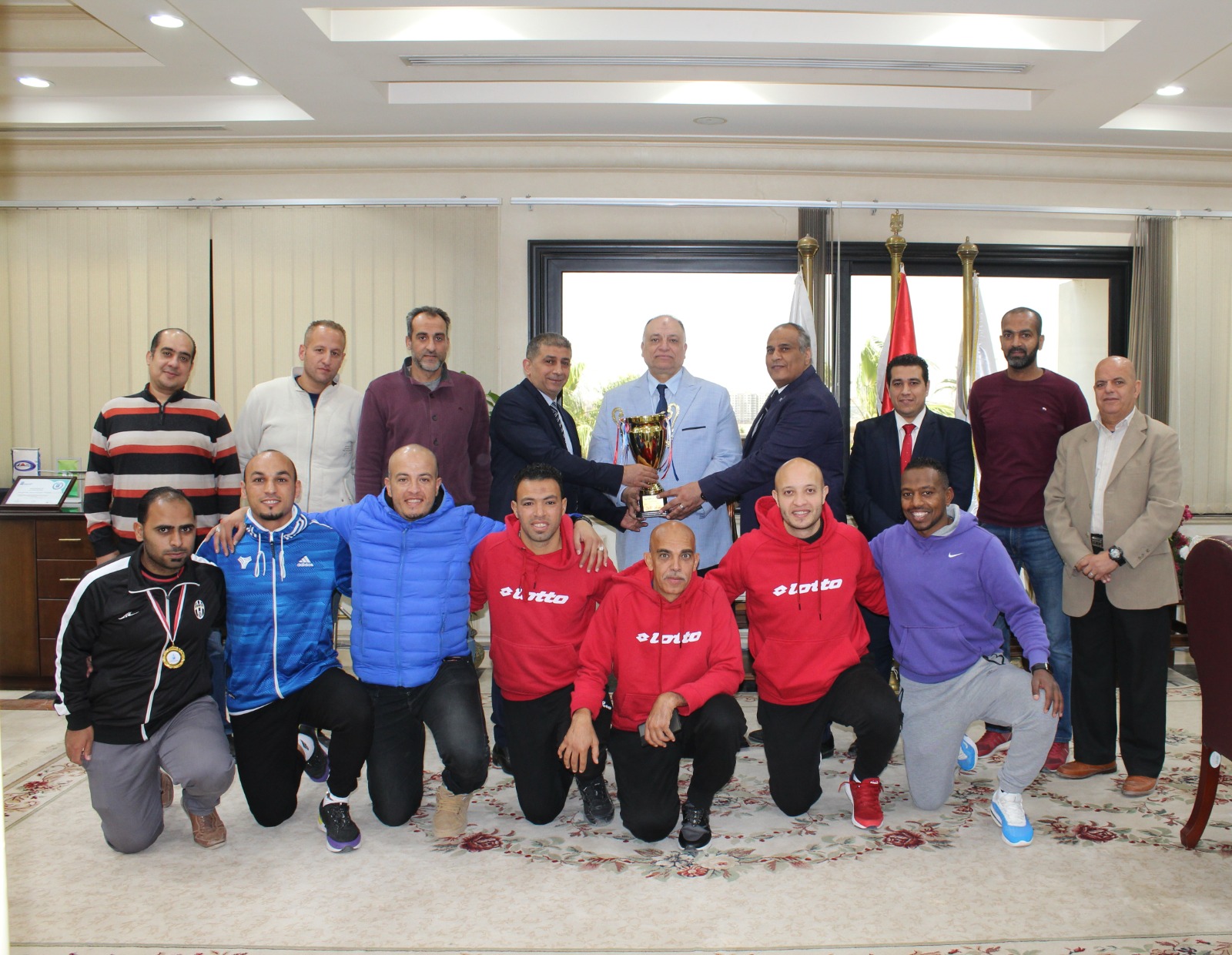 تكريم فريق كرة القدم بالشركة المصرية القابضة للمطارات والملاحة الجوية