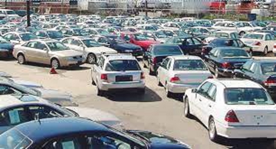 شعبة السيارات : التعامل داخل المعارض بالجنيه المصري