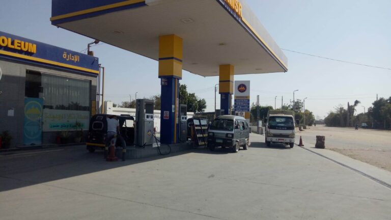 محطة تموين سيارات