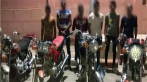 ضبط تشكيل عصابى لسرقة الدراجات النارية بأسلوب “توصيل الأسلاك” بباب الشعرية