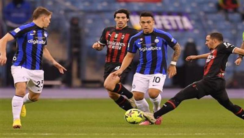 ميلان يصطدم بالإنتر الليلة في دوري أبطال أوروبا الليلة