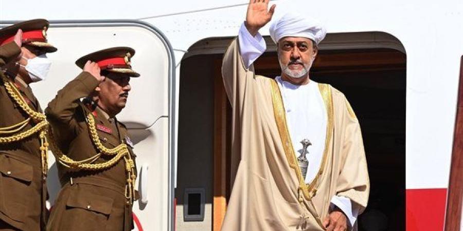 سلطان عمان يزور إيران الأحد المقبل