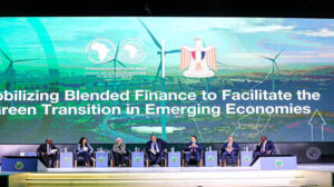 محمد فريد : تفعيل السوق الطوعي لتداول شهادات خفض الانبعاثات الكربونية يعزز من جهود التحول الأخضر