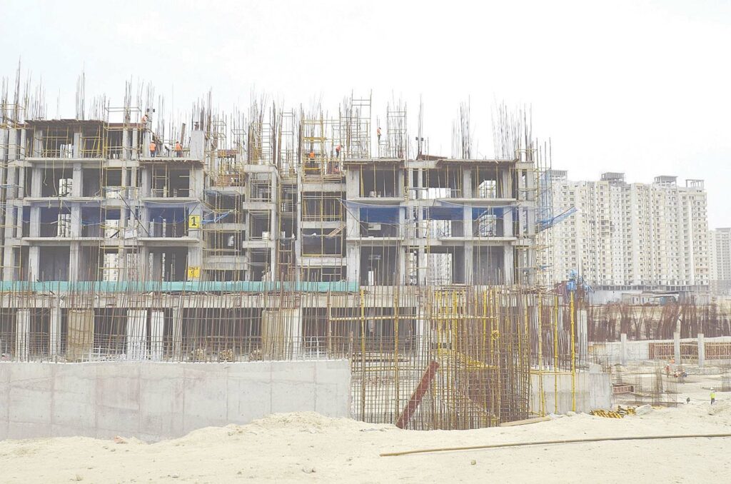 بقيمة 35 مليون جنيه .. الفنار للمقاولات تتعاقد على تنفيذ أعمال في مشروع رأس الحكمة