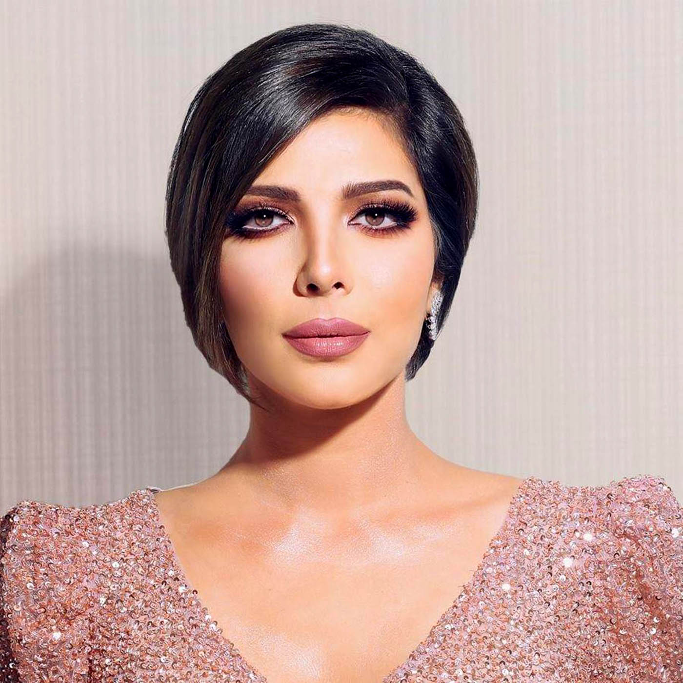 لأول مرة  أصالة تعلق على مطالبات بمنع حفلها في القاهرة