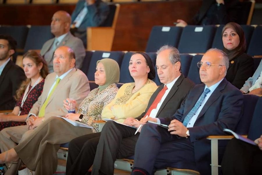 وزيرة البيئة: مهدنا الطريق لـ ١٣٠ صناعة في مصر تتبنى فكر الاقتصاد الدوار