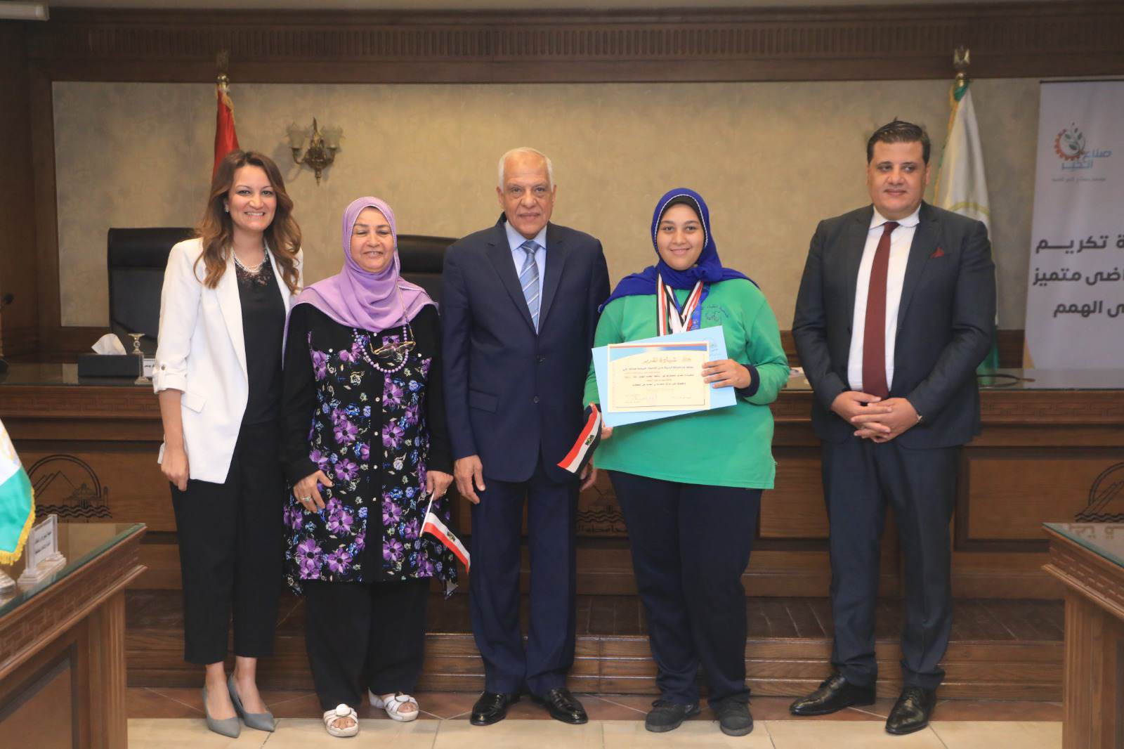 محافظ الجيزة يكرم ٢٩ بطل رياضي من أبناء المحافظة ذوي الهمم