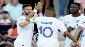 فرنسا تواجه اليونان في تصفيات يورو 2024 اليوم