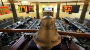 على رأسها “المقاولات”.. صعود 10 قطاعات بالبورصة خلال تعاملات الأسبوع