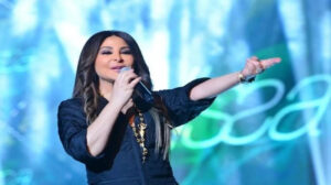 إليسا ومسار اجباري يحييان حفلا غنائيا في الإسكندرية