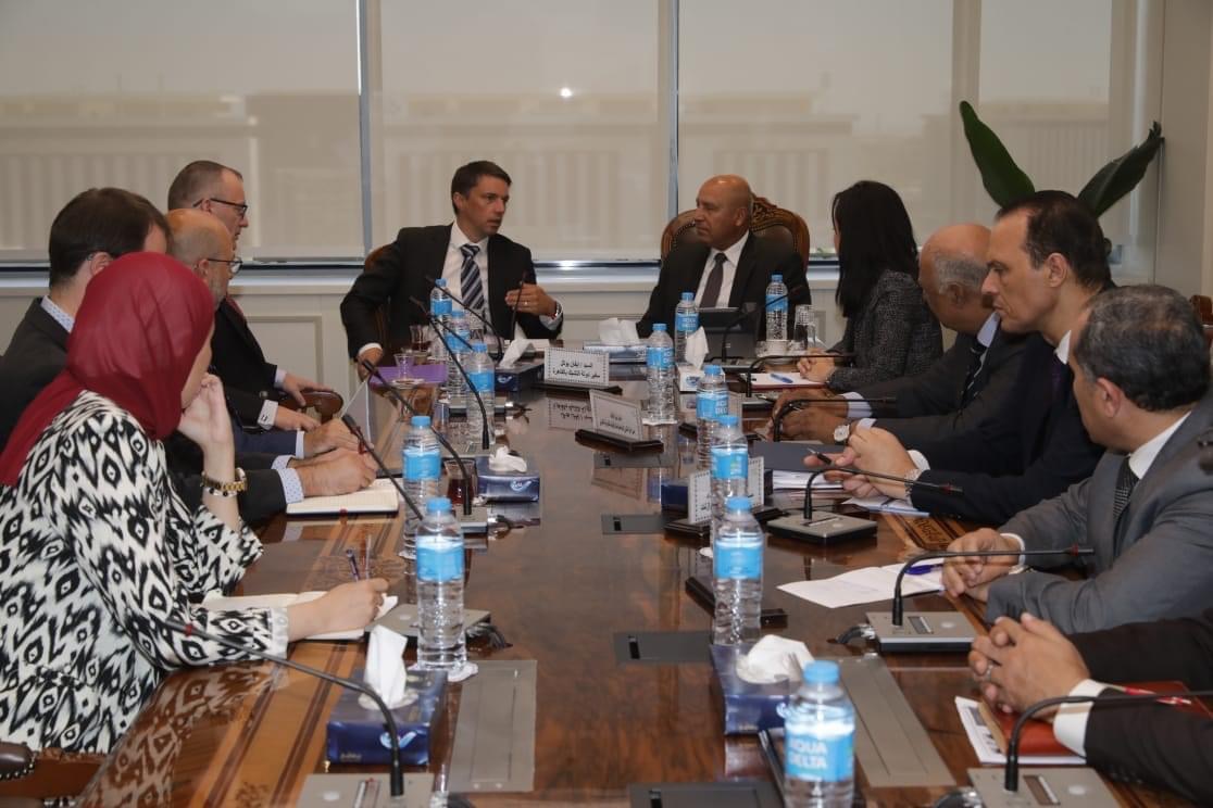 وزير النقل ونائب وزير خارجية التشيك يبحثان سبل التعاون المشترك بين البلدين