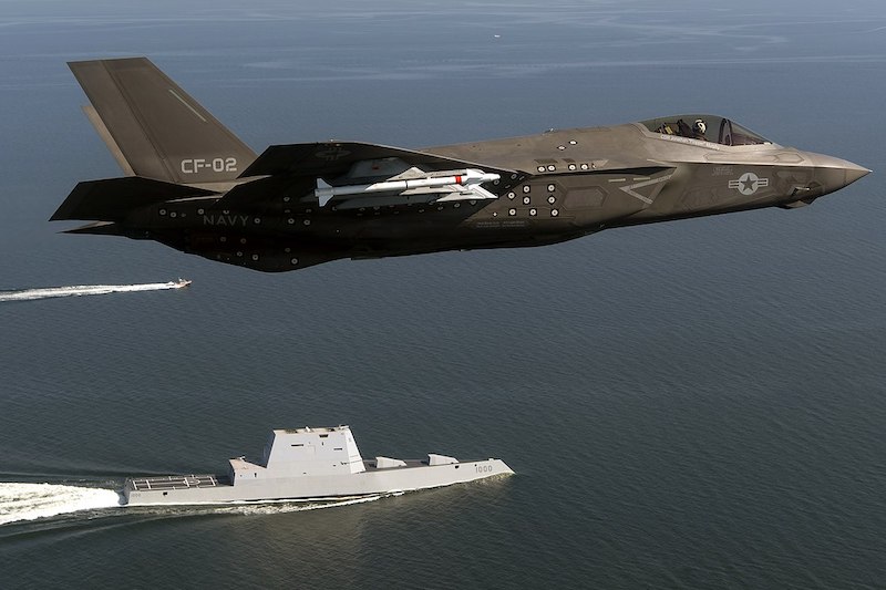 إسرائيل تعتزم شراء سرب ثالث من طائرات “إف – 35” الأمريكية