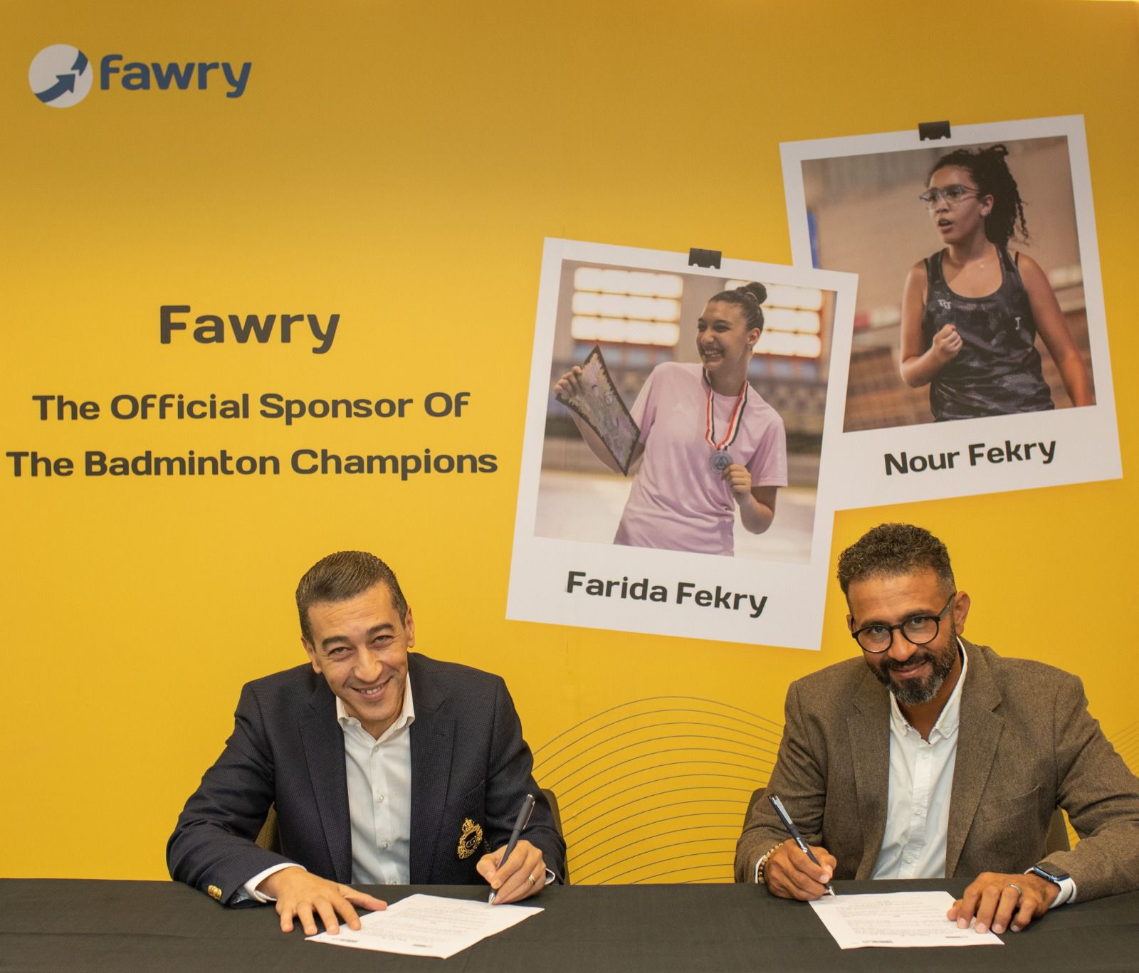 فوري الراعي الرسمي للشقيقتين فريدة ونور فكري بطلتي مصر لكرة الريشة