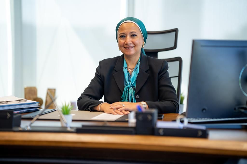 نشوى كامل تتولى قيادة “إي كاردز”