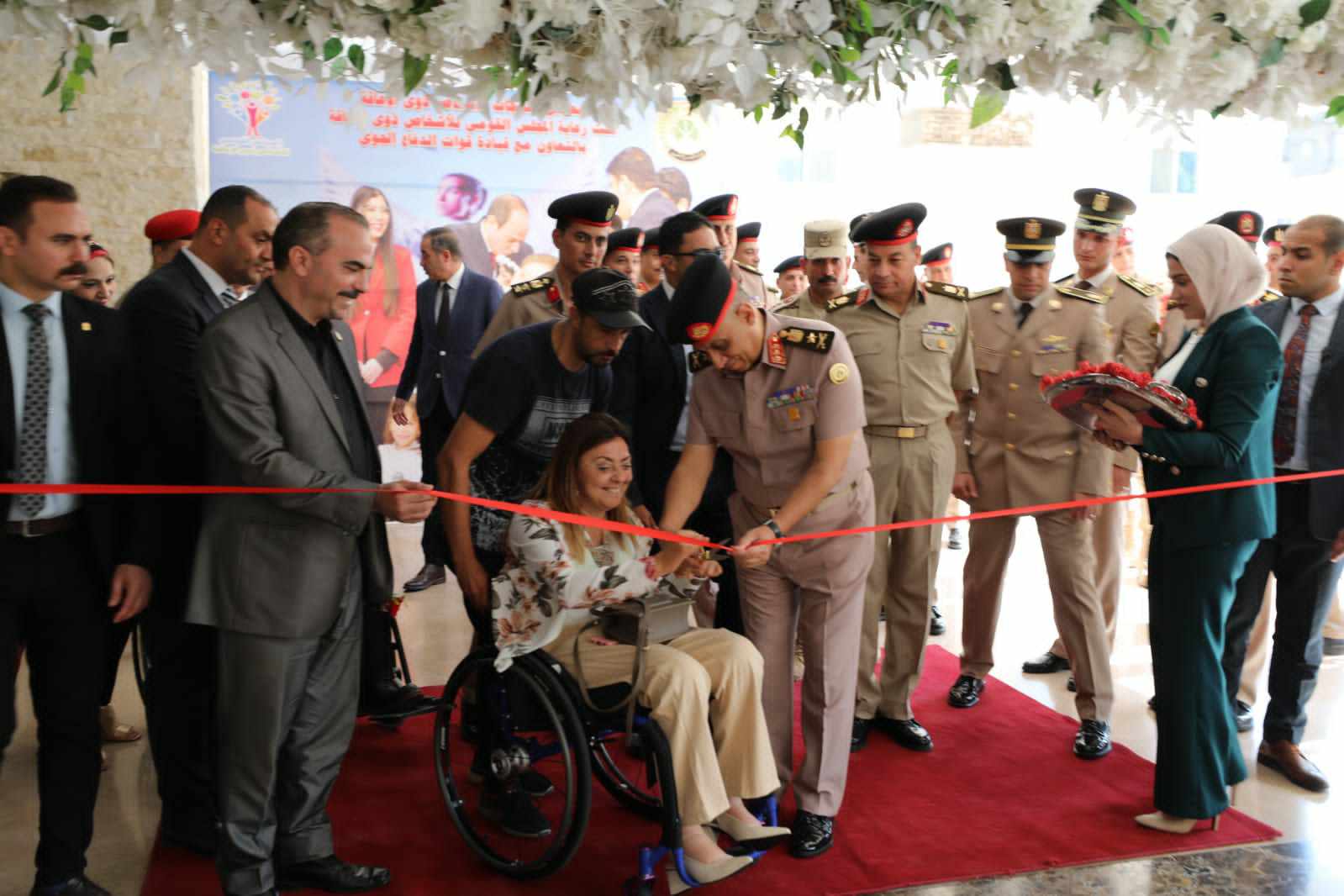 افتتاح معرض منتجات 100 عارض بذوي الإعاقة