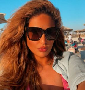 مي سليم في أحدث ظهور لها على البحر