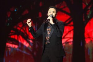 حمادة هلال يشكر جمهور “ليلة دموع “