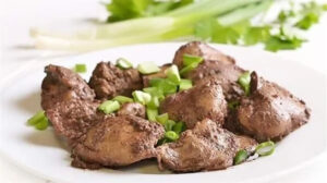 تعرف على مخاطر وفوائد كبدة الدجاج