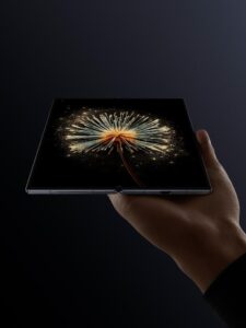 Xiaomi تطلق مجموعة جديدة من الهواتف الذكية والروبوتات الابتكارية