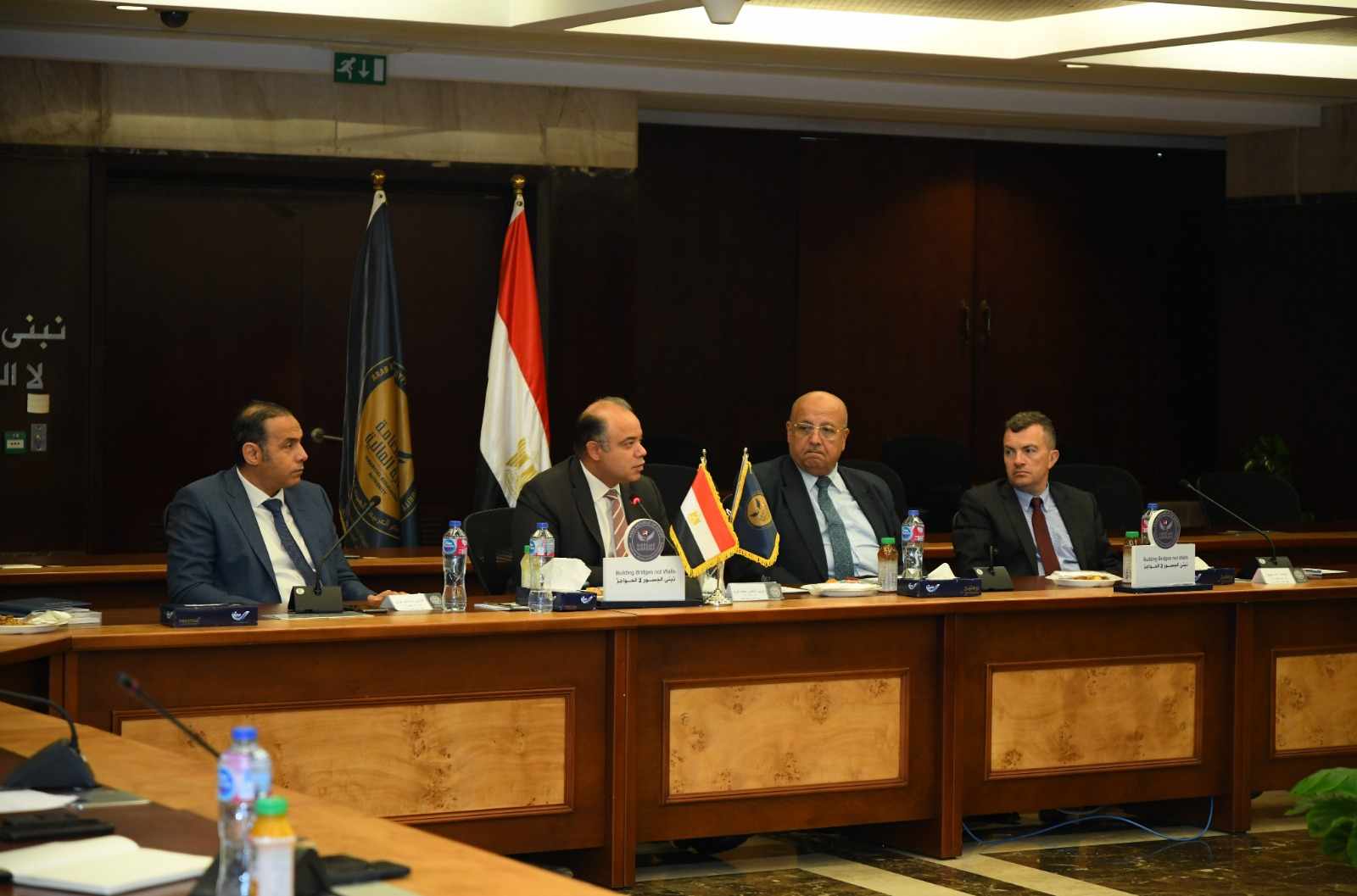 رئيس الرقابة المالية يستقبل وفد مسئولي البنك المركزي بدولة جنوب السودان لبحث سبل التعاون المشترك