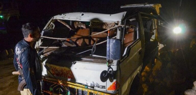 حادث تحطم حافلة