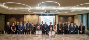 وزير الطيران المدني يشهد  توقيع مذكرتي تفاهم بين شركة ميناء القاهرة الجوي وشركة شانجي الدولية للمطارات