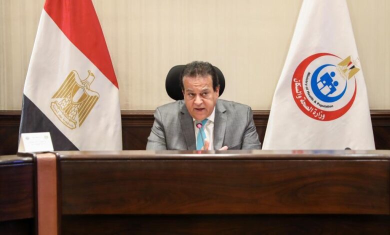 خالدعبدالغفار، وزير الصحة والسكان