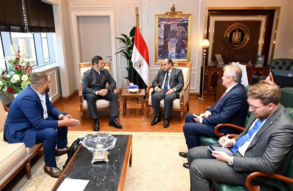 وزير الصناعة والتجارة بتتارستان: نتطلع لتصنيع  مضخات المياه في مصر