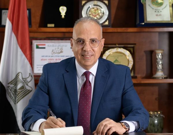 وزير الري