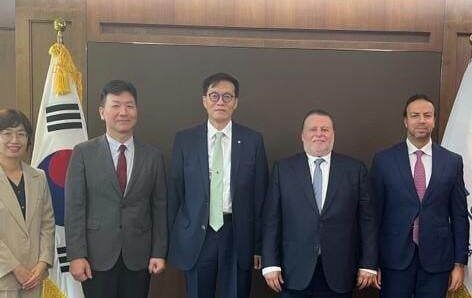 حسن عبد الله محافظ البنك المركزي