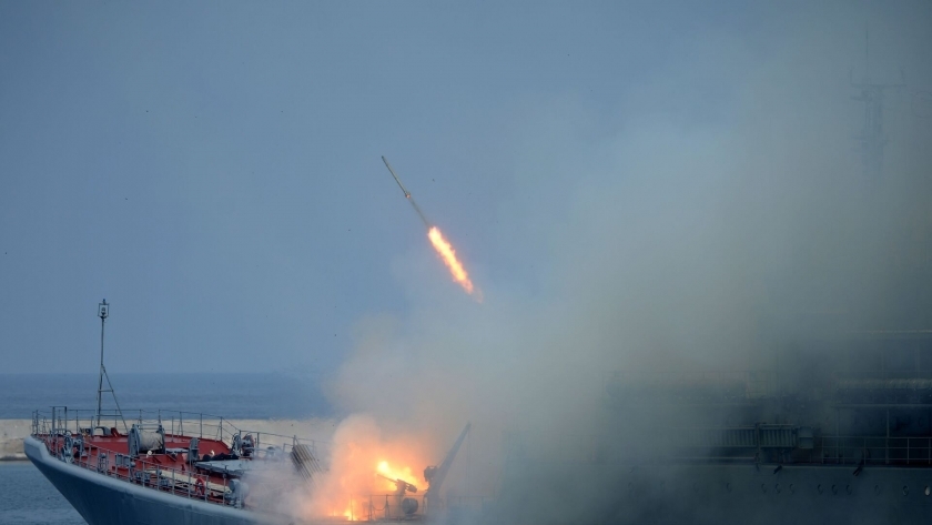 وزارة الدفاع الروسية: تدمير 5 مسيرات بحرية أوكرانية في البحر الأسود