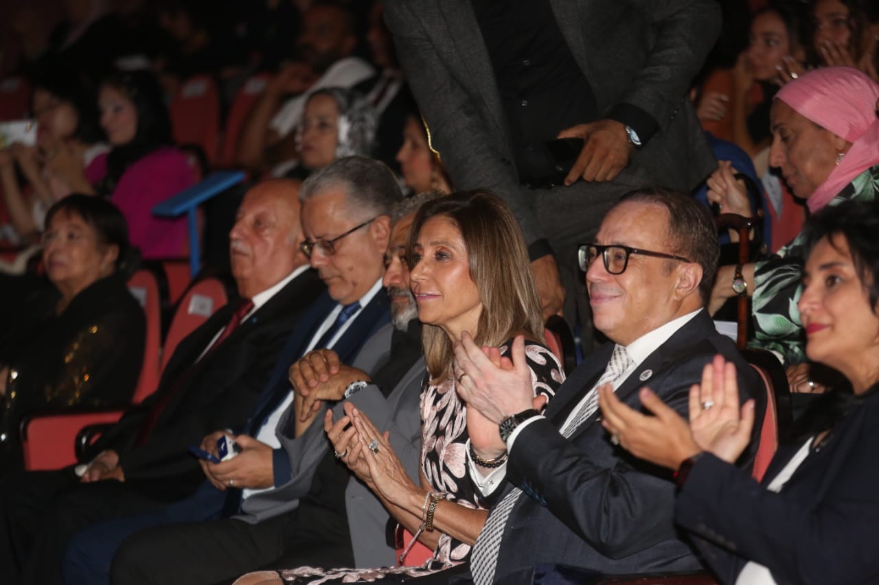 وزيرتا الثقافة والتضامن الاجتماعي تشهدان افتتاح فعاليات الملتقى الدولي لفنون ذوي القدرات الخاصة “أولادنا” بدورته السابعة