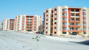 وزير الإسكان يتفقد مشروعات الإسكان الاجتماعي بمدينة حدائق العاصمة