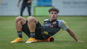 إمام عاشور يخضع لفحص طبي لتحديد موقفه من مواجهة صن داونز