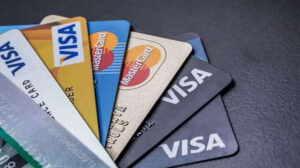 الأهلي ومصر والقاهرة.. تعرف على تعاملات حدود تعاملات الـ”كريدت كارد” خارج مصر في 3 بنوك