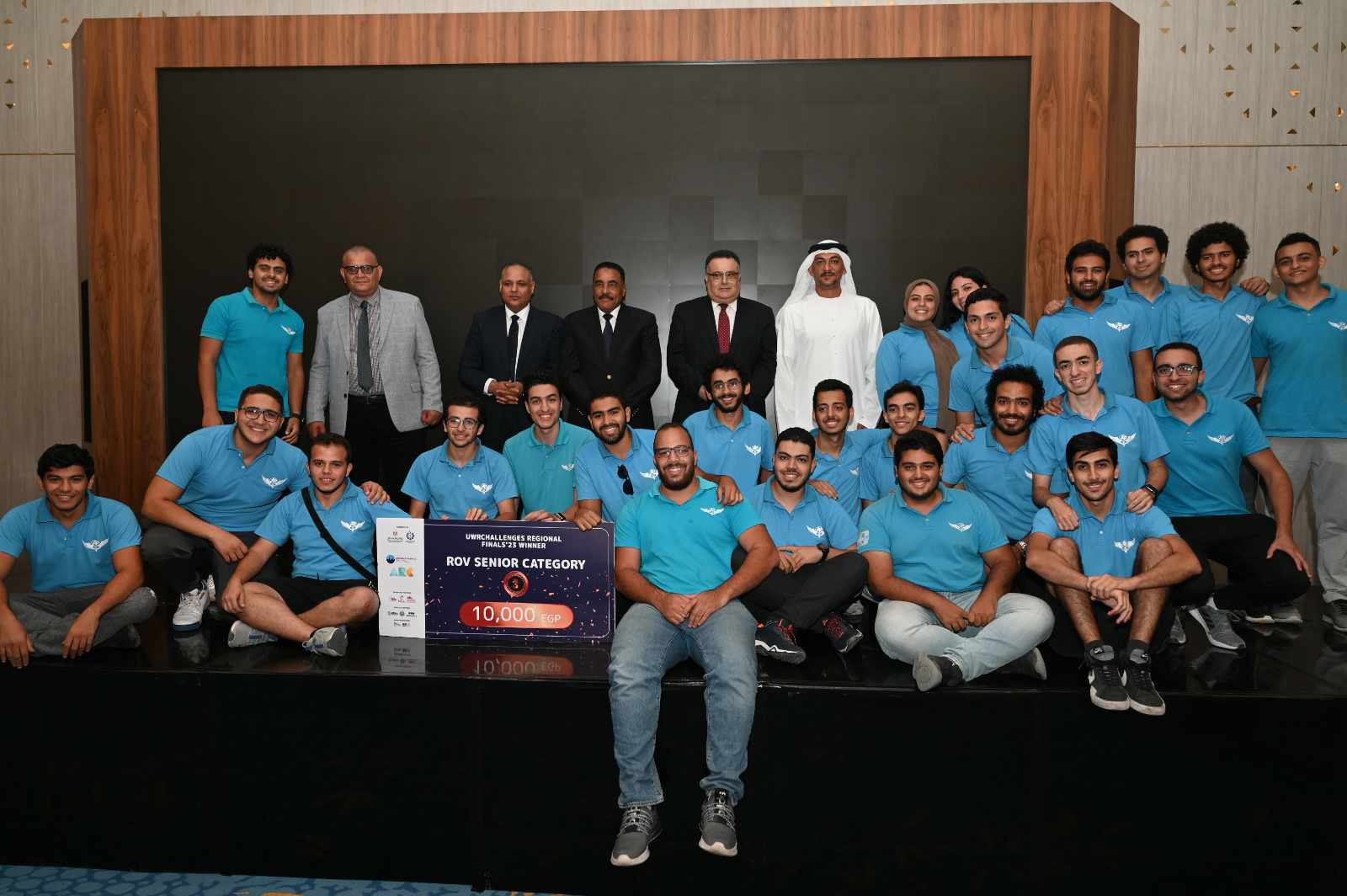 أكاديمية البحث العلمي تكرم الفائزين في “مسابقة العلمين الدولية للروبوتات 2023”