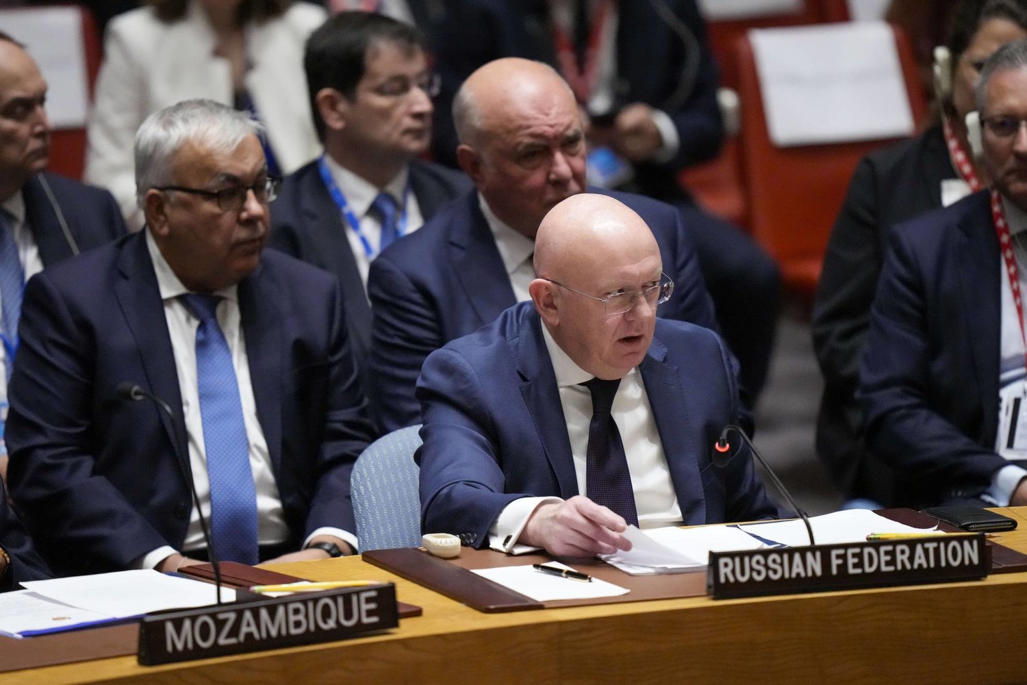 روسيا تسعى للاجتماع مع حماس لبحث إطلاق سراح الرهائن