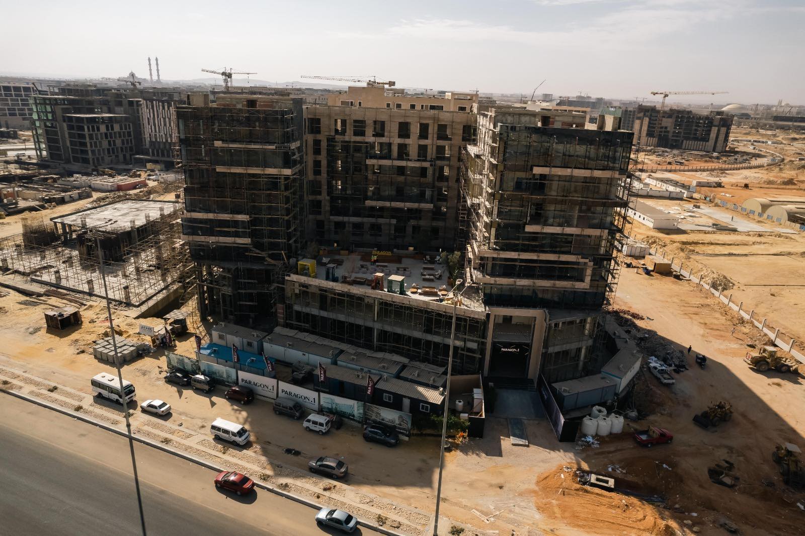 80% من مبيعات باراجون 1 بالعاصمة الإدارية من الخارج