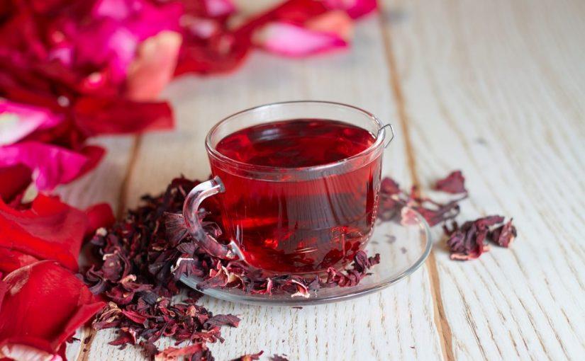 الكركديه.. مشروب صحي لكن بشروط