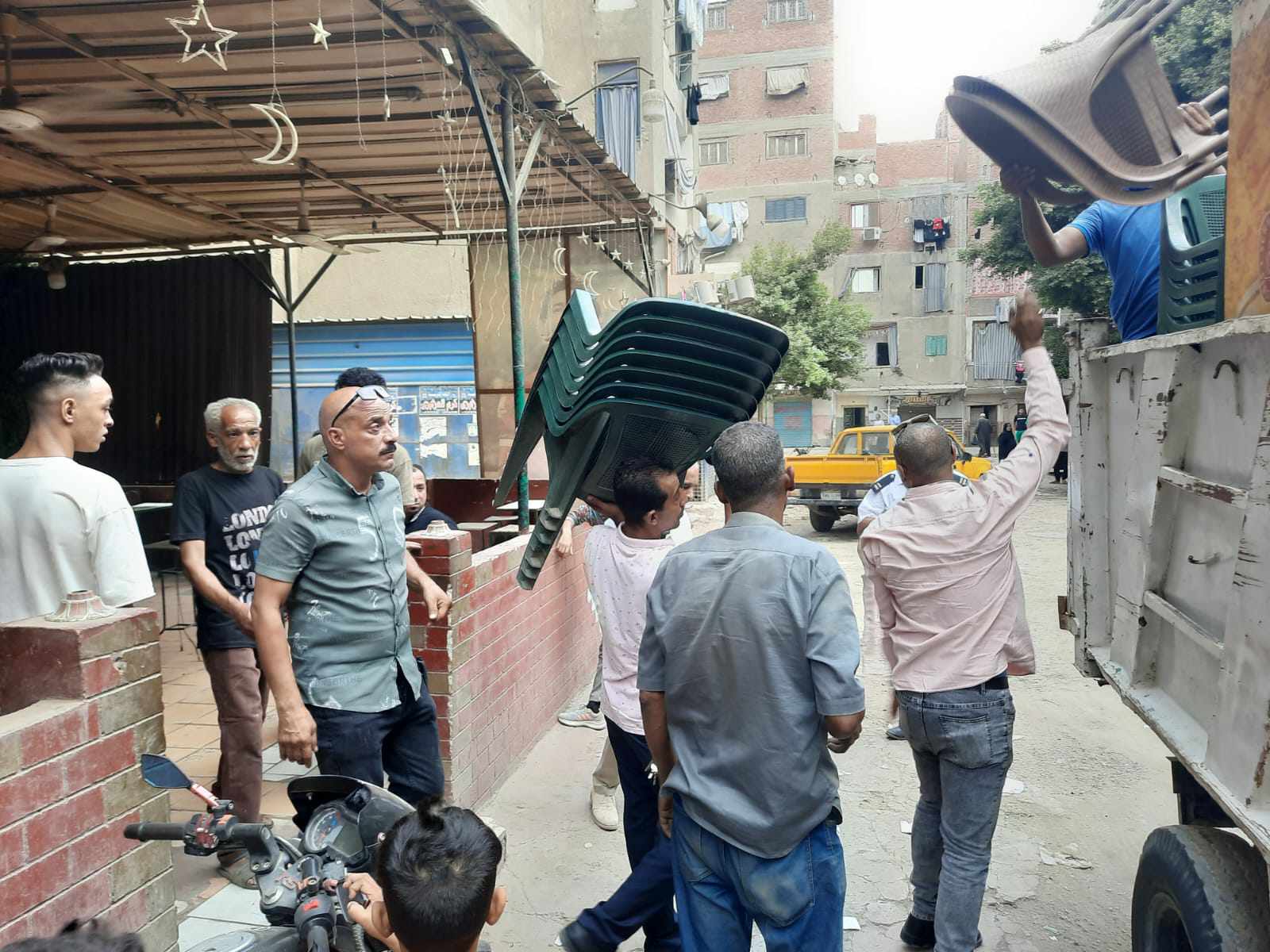 المواطنون يشكون ومحافظة الجيزة تستجيب