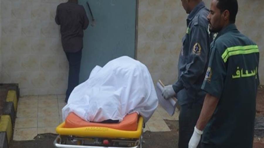 “لسرقته”.. ميكانيكي يقتل مسن بالتجمع الاول