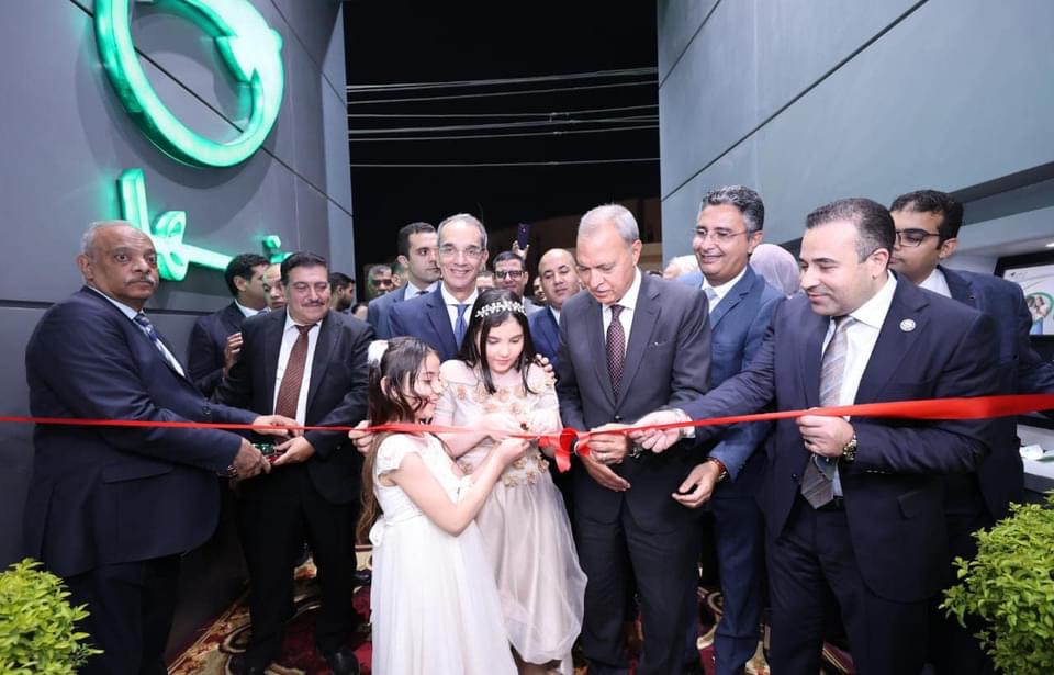 وزير الاتصالات يفتتح مبنى منطقة بريد القليوبية ومكتب بريد “بنها البلد ” بعد تطويره