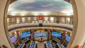 صعود جماعى لمؤشرات البورصة بمستهل تعاملات اولى جلسات الأسبوع