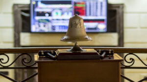 ارتفاع جماعى لمؤشرات البورصة بمستهل تعاملات اليوم