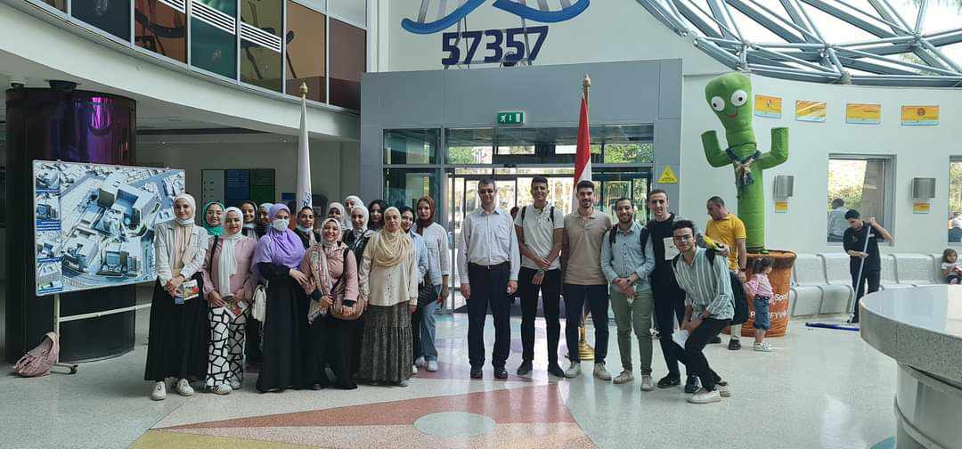 زيارة طلاب صيدلة حلوان لمستشفى سرطان الأطفال 57357 